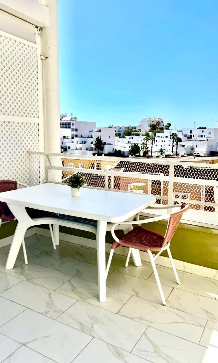 Ocean View Apartment In Orlando 아데제 외부 사진