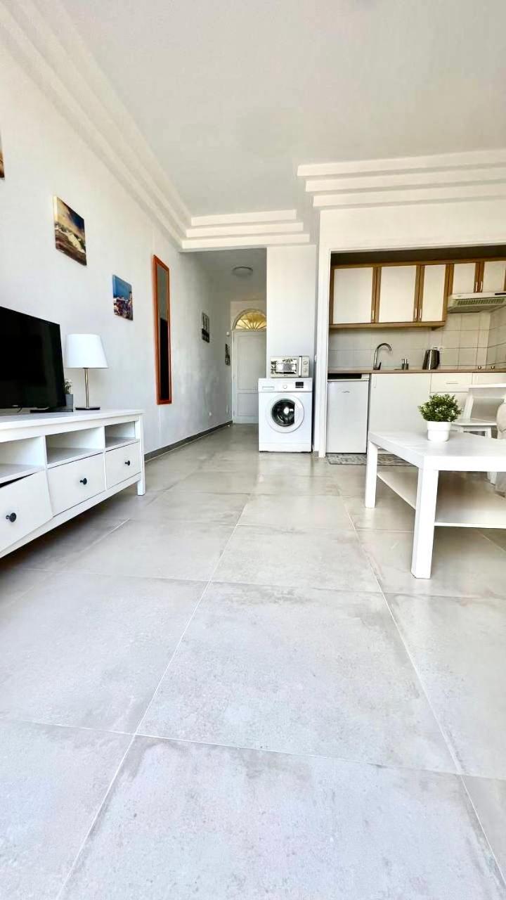 Ocean View Apartment In Orlando 아데제 외부 사진